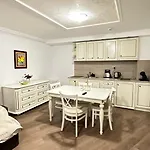 Apartment Penthouse Happy Moments 3 *